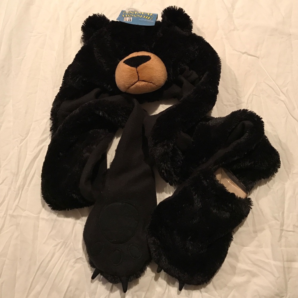 Animal hoodie scarf w/pockets