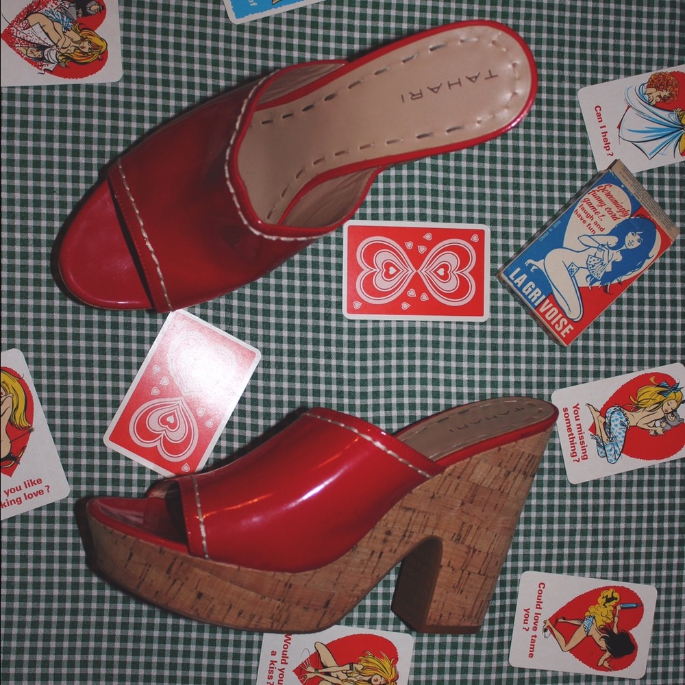 Tahari Rockabilly Mules