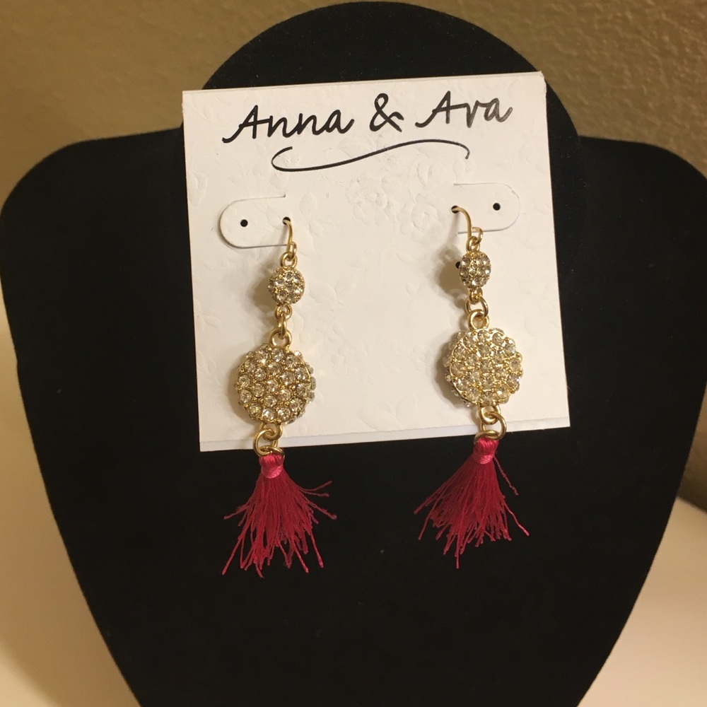 Anna & Ava Earrings with pink tassels!