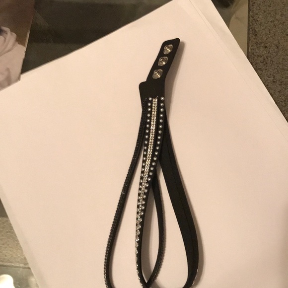 LEATHER WRAP CUFF BRACELET SO So CUTE - Picture 3 of 3