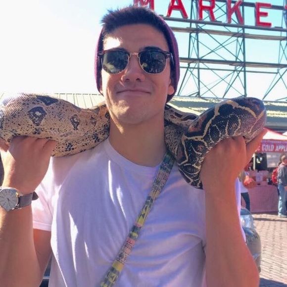 Meet your Posher, Jason - Picture 1 of 1