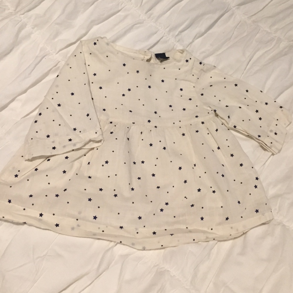 Baby GAP top