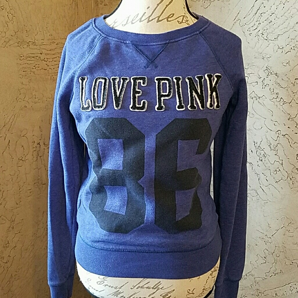 VS PINK PULLOVER