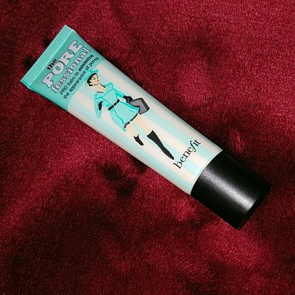 NEW Benefit The POREfessional primer