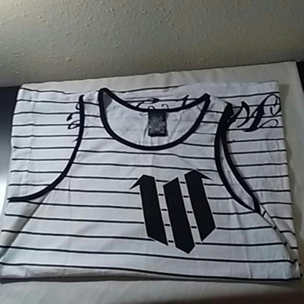 W.A.R tank top