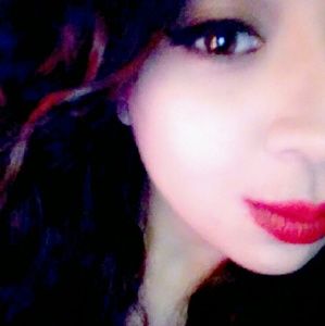 Meet your Posher, Celeena