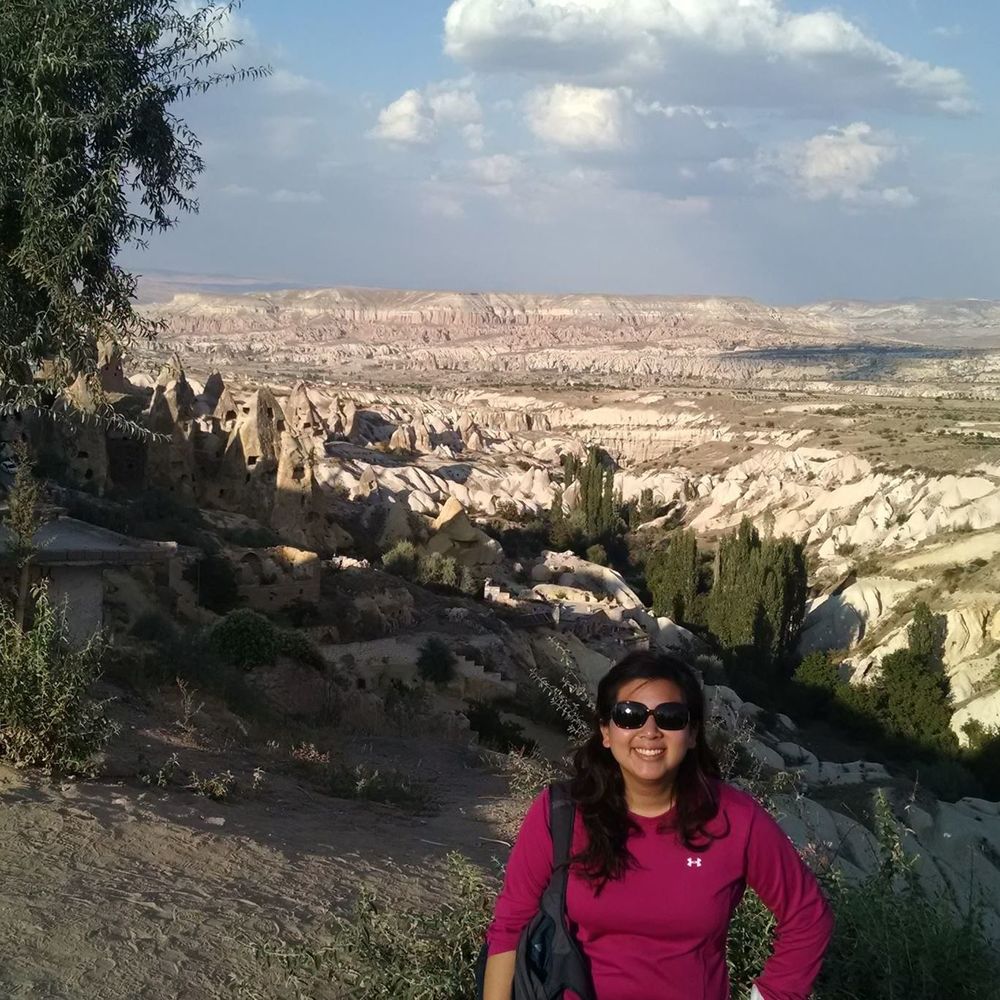 Meet your Posher, Laura