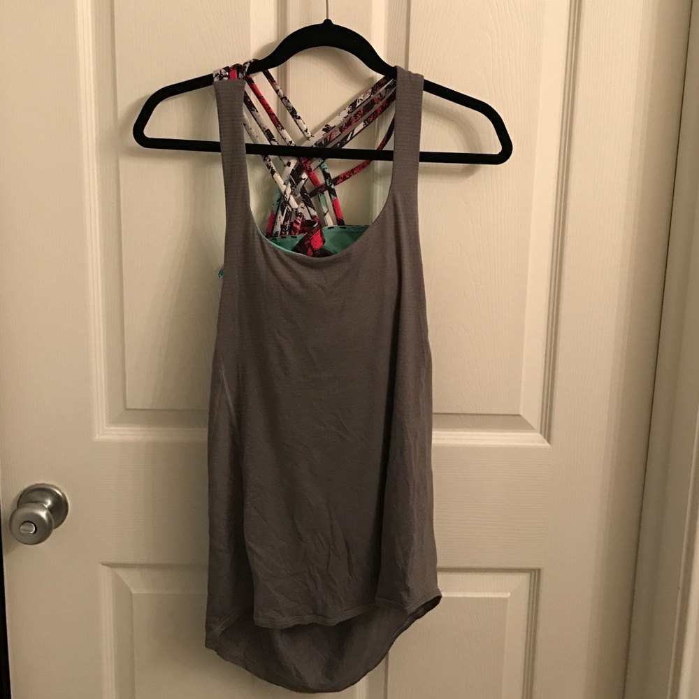 Lululemon tank top with a built in bra