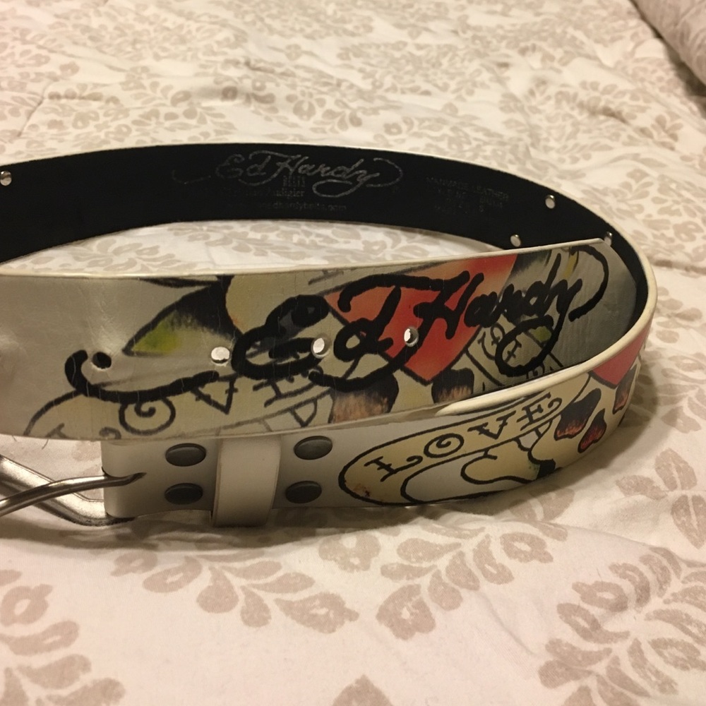 White Ed Hardy small belt