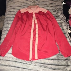 American Eagle pink button down