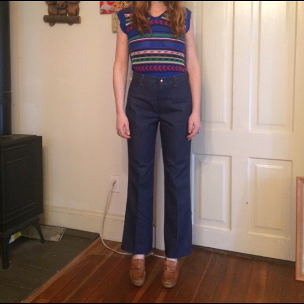 Vintage sleeveless sweater