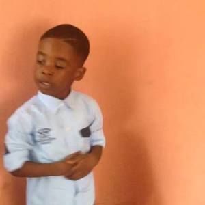 Meet your Posher, Justina