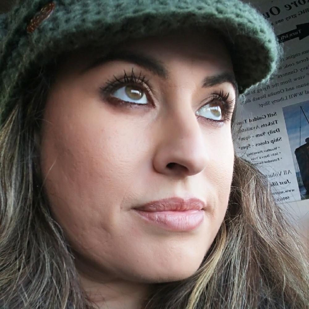 Meet your Posher, Indira