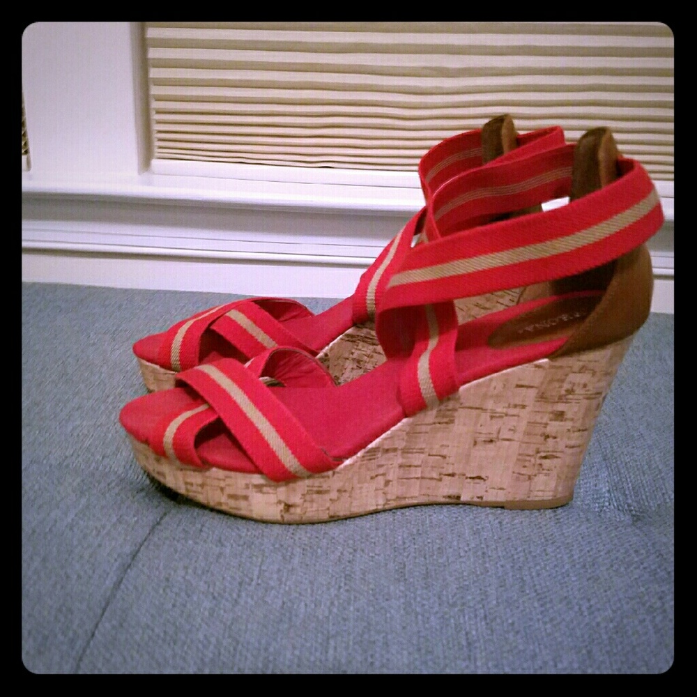 Strappy wedges, faux leather detail, cork wedge