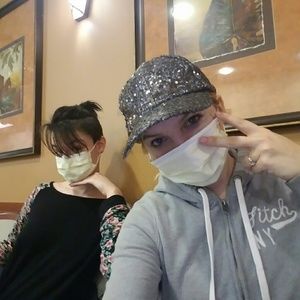 Meet your Posher, Hannah