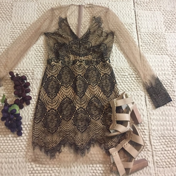 Love Melrose Dresses & Skirts - Love Melrose lace dress