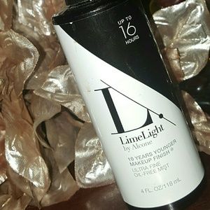 Limelight by Alcome Makeup Finish Mist