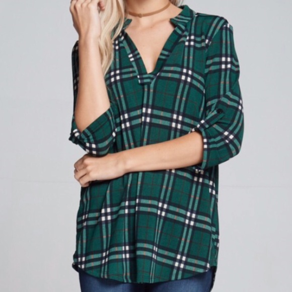 🌺HOST PICK 3/14🌺PLAID, HIGH-LOW TOPS! - Picture 4 of 4