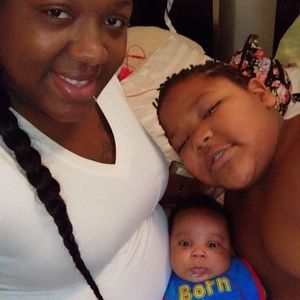 Meet your Posher, Laquesta