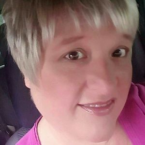 Meet your Posher, Mitzi