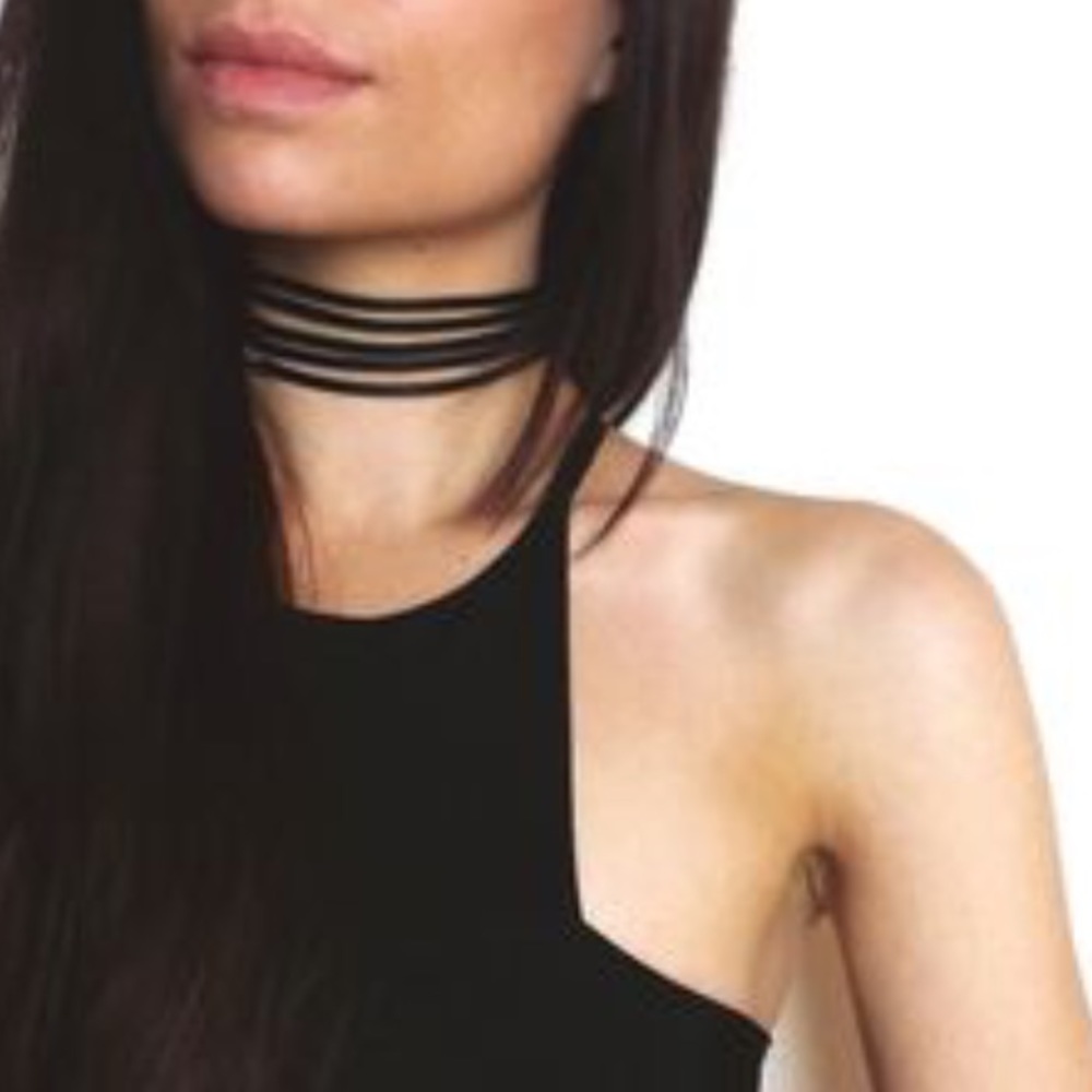 Black faux suede choker