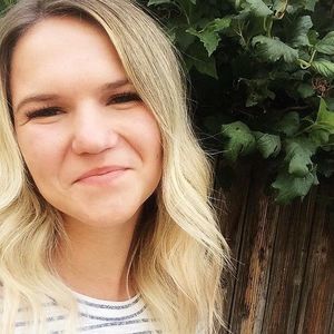 Meet your Posher, Annalee