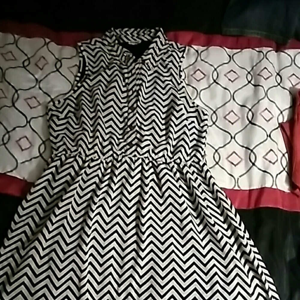 Super Cute Abstract Dress