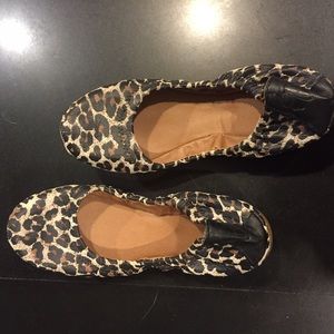 NEW Lucky Brand leopard print flats - Size 6 1/2