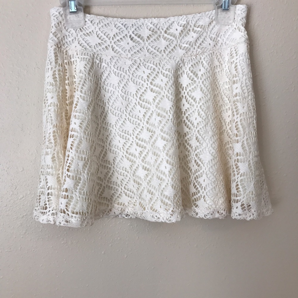 White crochet skirt