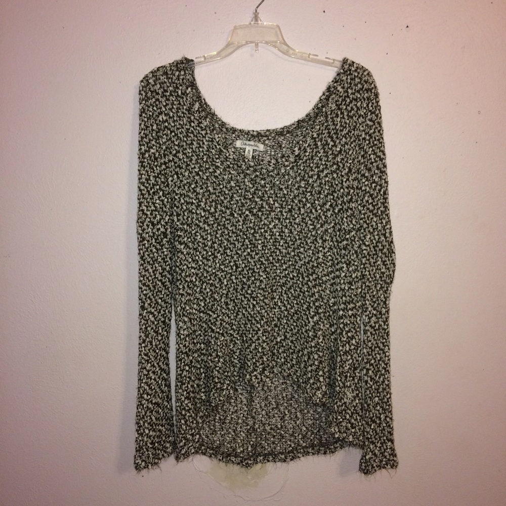 High-low Aeropostale sweater!