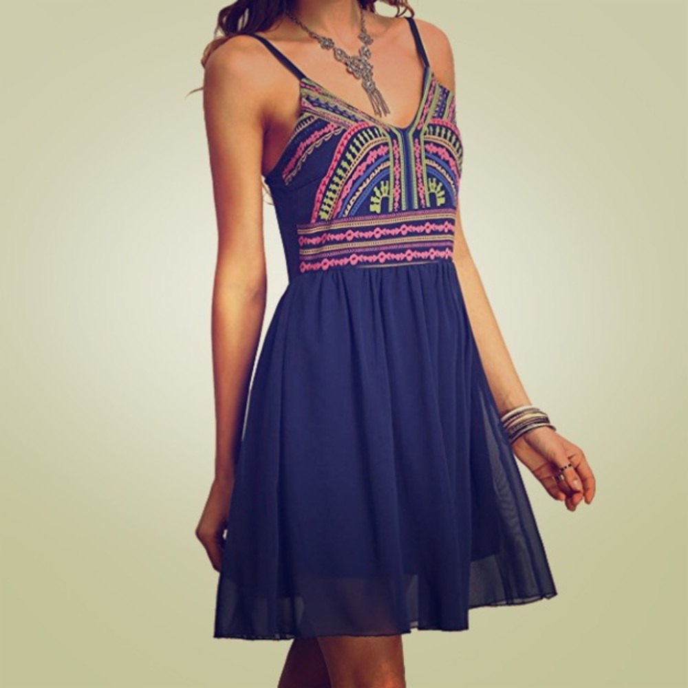 Cute dress!