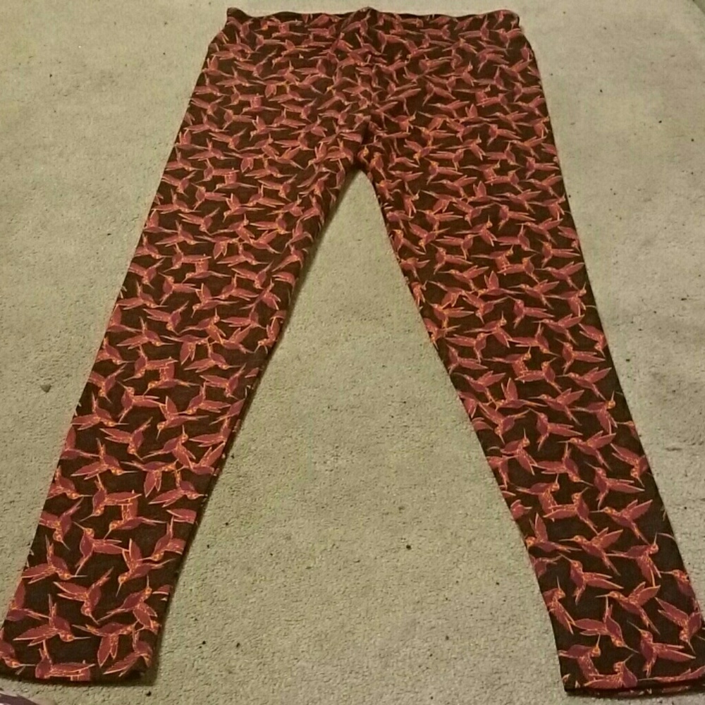 TC leggings with hummingbirds