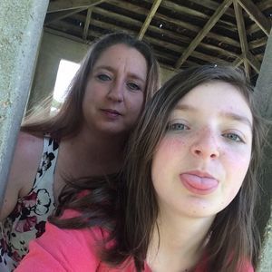 Meet your Posher, Carissa