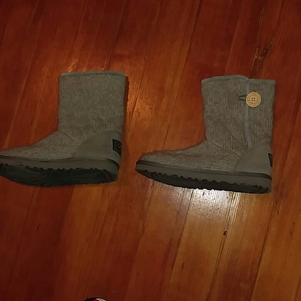 Nwob uggs