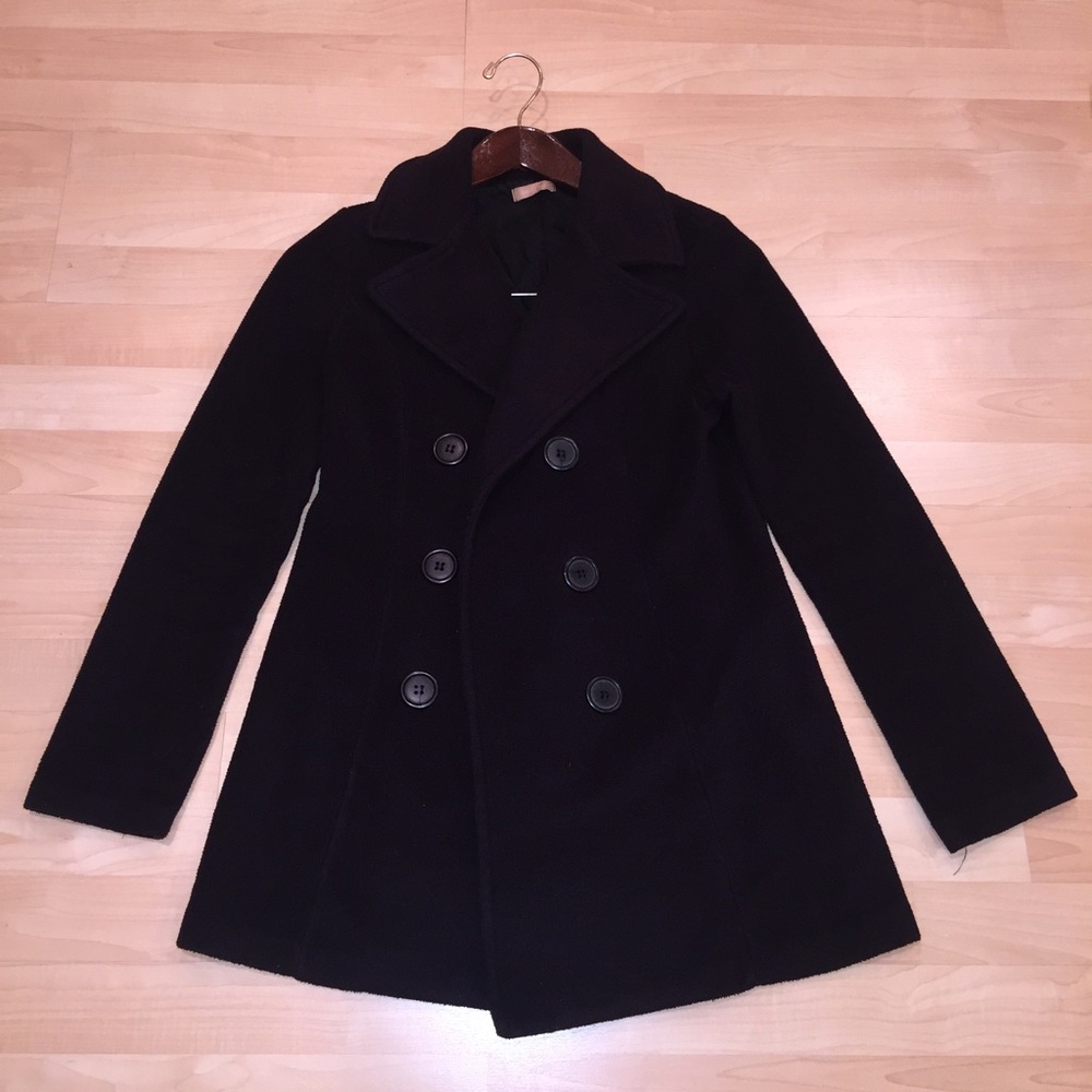 🚫 SOLD 🚫 Double Breasted Peacoat