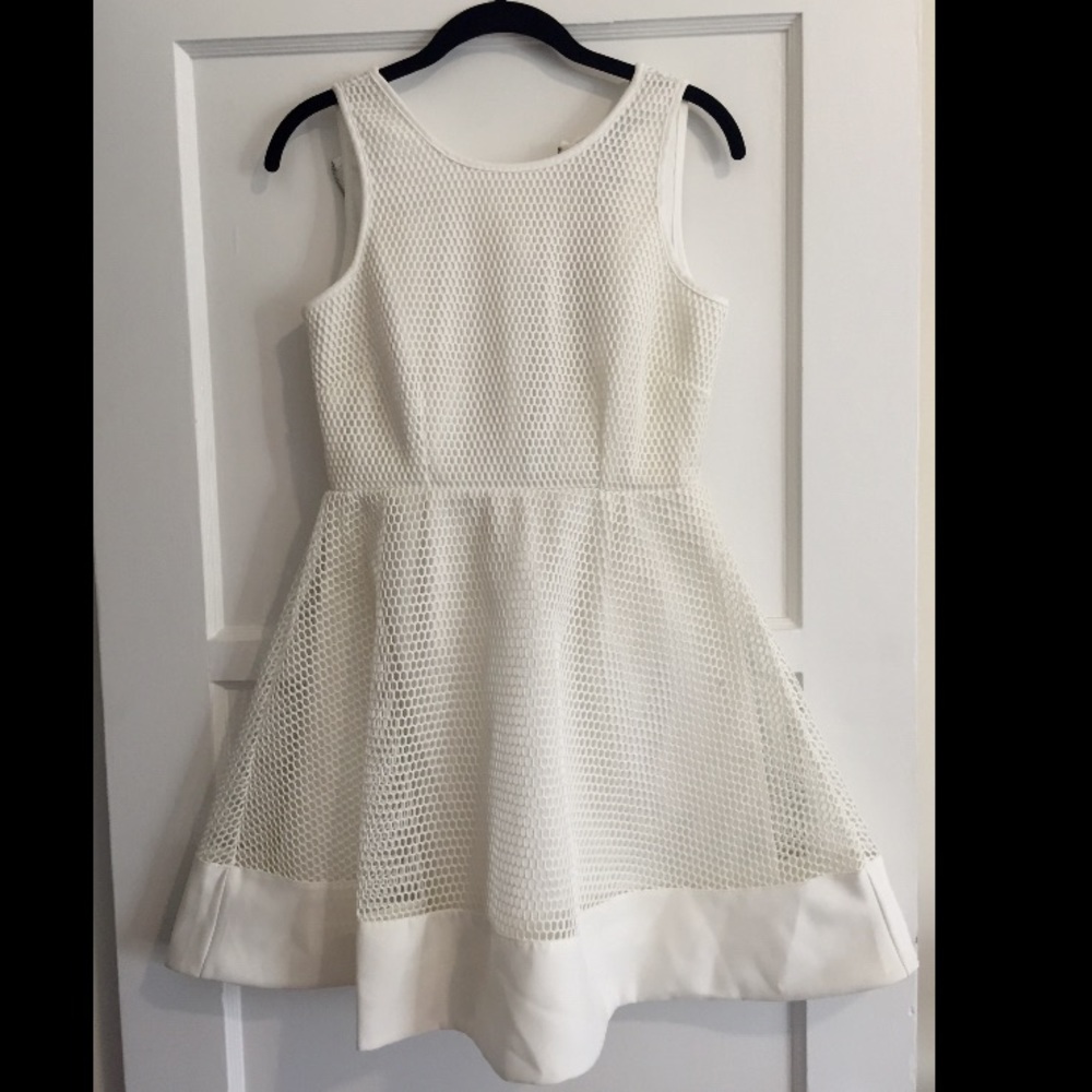Romeo + Juliet Couture White A Line Dress