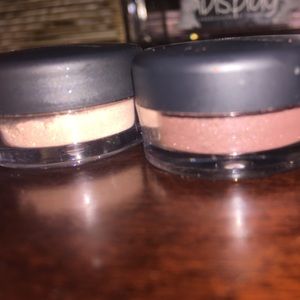 Loose eye shadow pigments