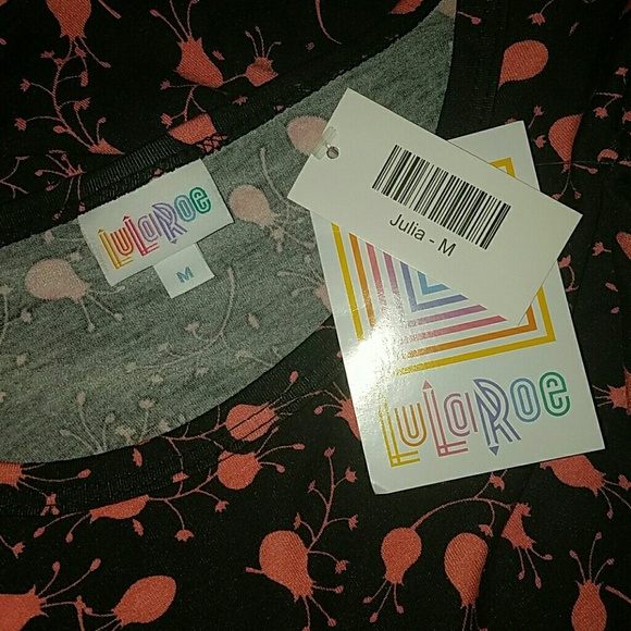 M Julia dress with flower pattern - Picture 3 of 4