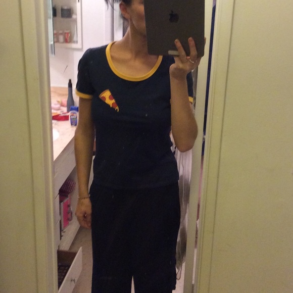 Never worn pizza tee - Picture 1 of 3