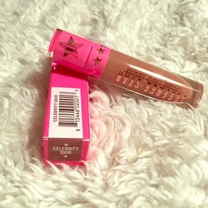 Jeffree Star Velour liquid lipstick Celebrity Skin