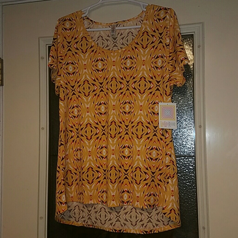 XL classic T with kaleidoscope pattern