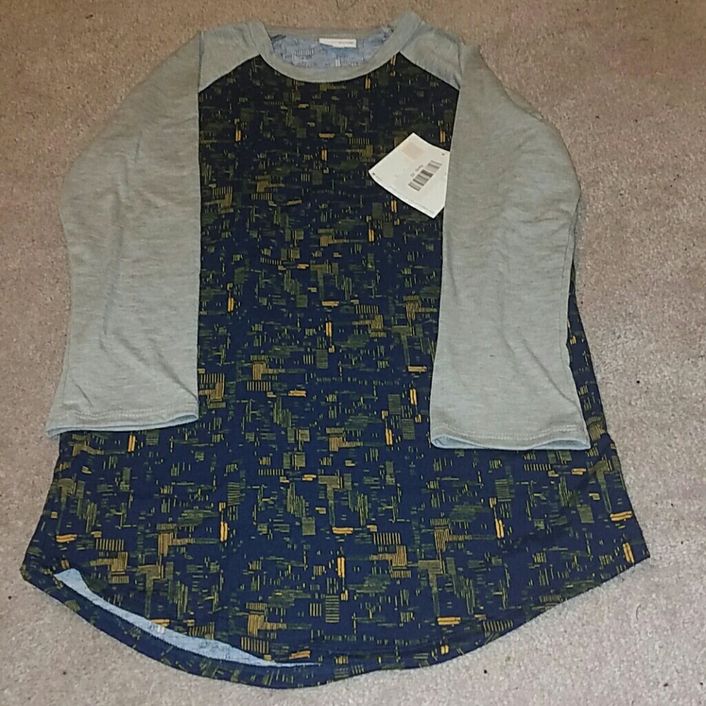 XS Randy shirt with random stripe pattern