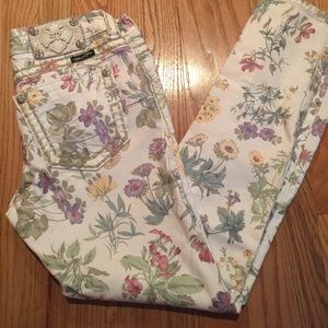 Miss Me Sz 27 Jeans