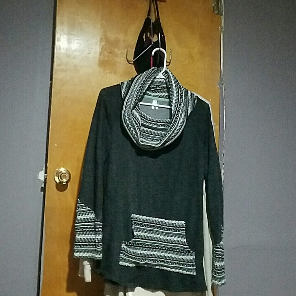 Sweater,  great with leggings!!!