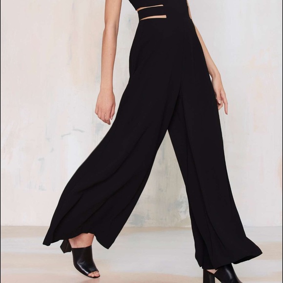 Black cut out wide leg jumpsuit - Picture 4 of 4