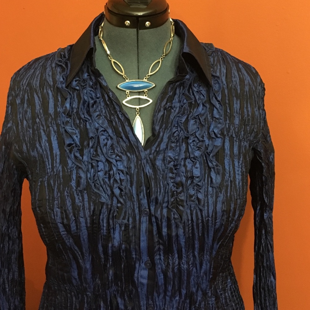 Like new Puli tuxedo royal blue blouse.