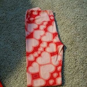 Valentine's lularoe leggings os