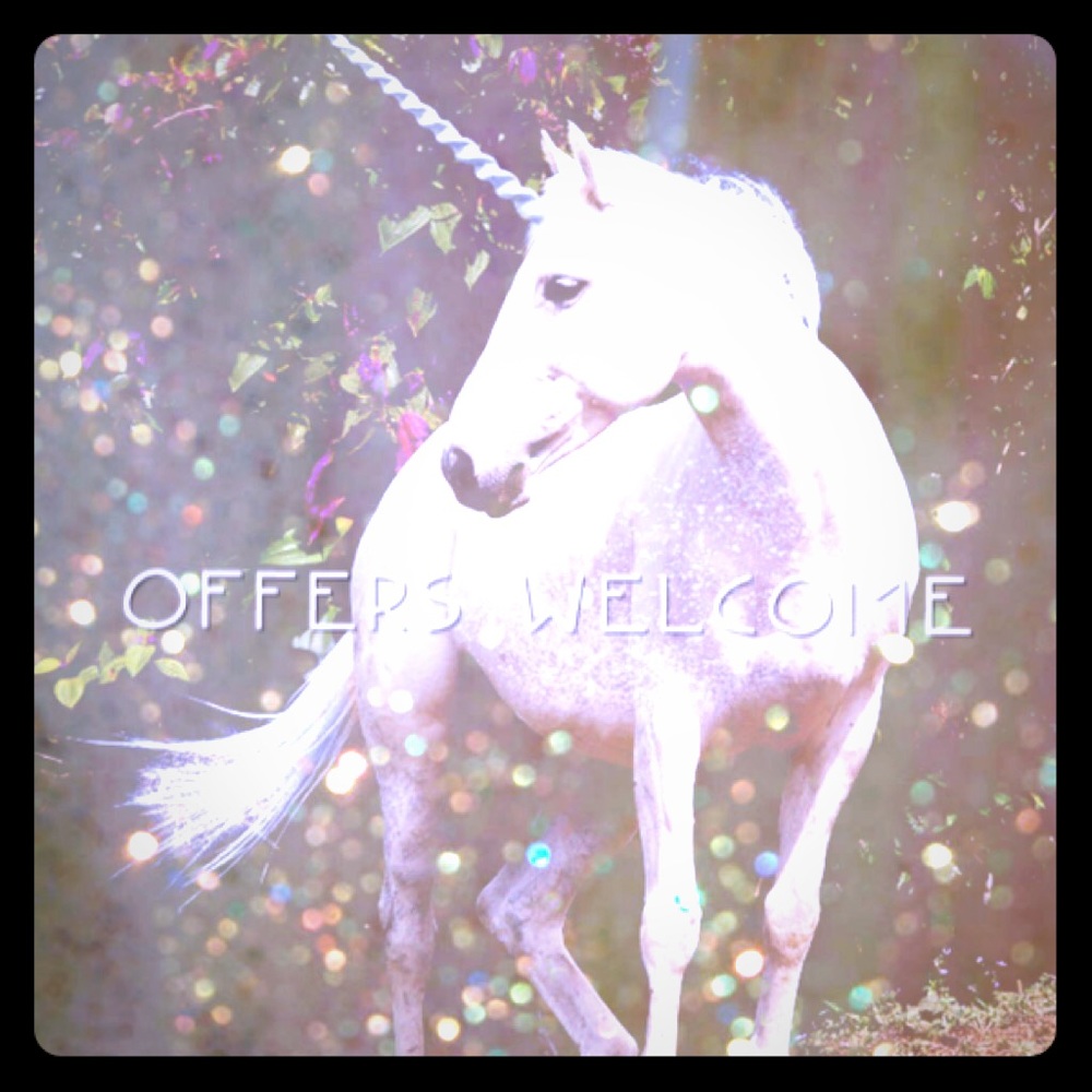 💕Let’s make a deal Reasonable offers accepted 💕