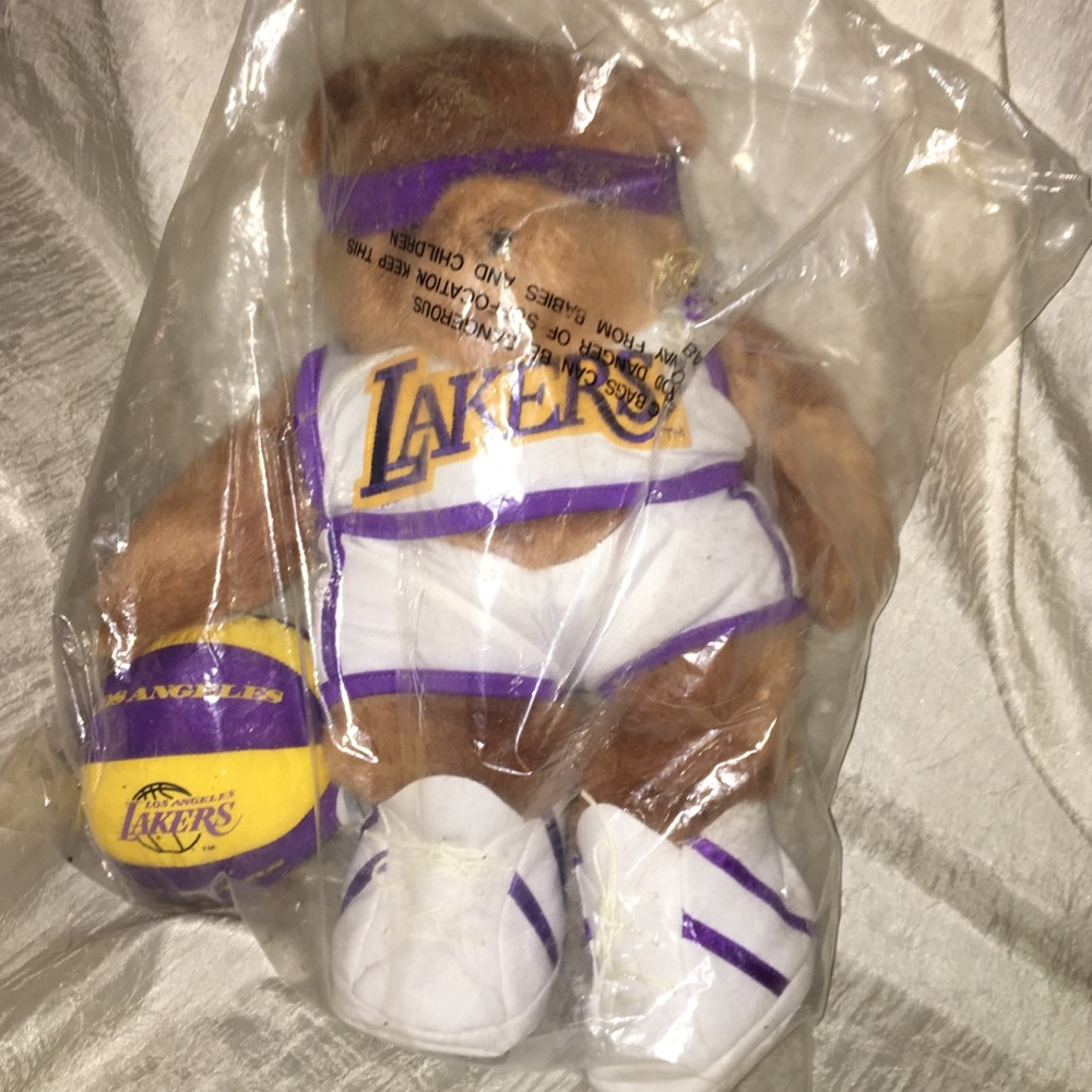 L.A. Lakers NBA SPORTSTUFF Stuffed Bear