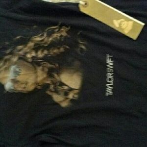 Taylor Swift Grammys t-shirt 2010